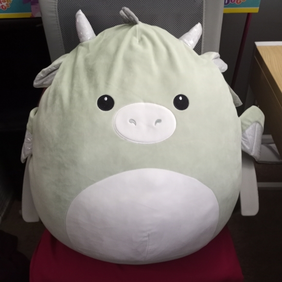 squishmallows hug mees dylan dragon